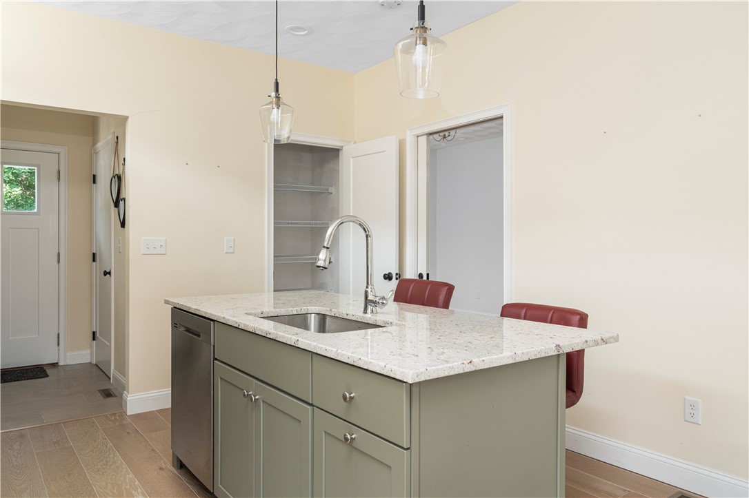 1975 West Shore Road, Unit 10 Warwick, RI 02889 - Photo 28 of 50