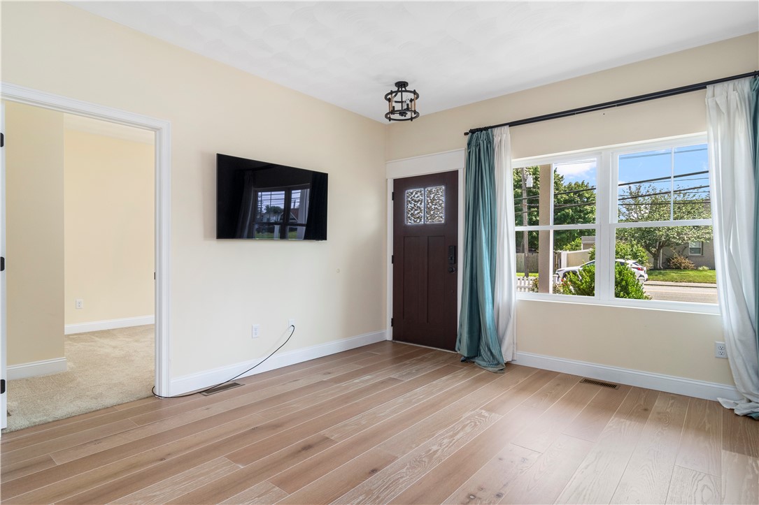 1975 West Shore Road, Unit 10 Warwick, RI 02889 - Photo 10 of 50