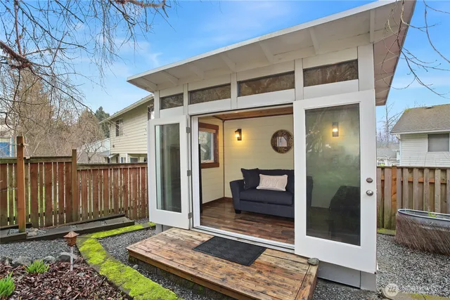 $878,500 | 3929 205th Place Southwest, Lynnwood, WA 98036