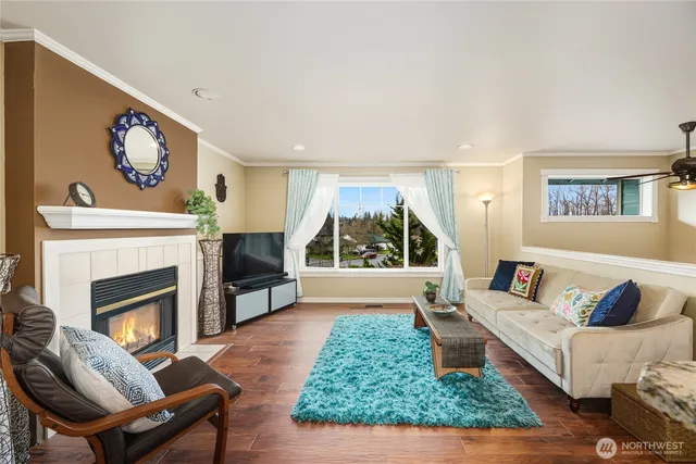 $878,500 | 3929 205th Place Southwest, Lynnwood, WA 98036