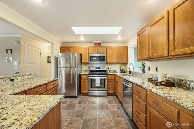 $878,500 | 3929 205th Place Southwest, Lynnwood, WA 98036