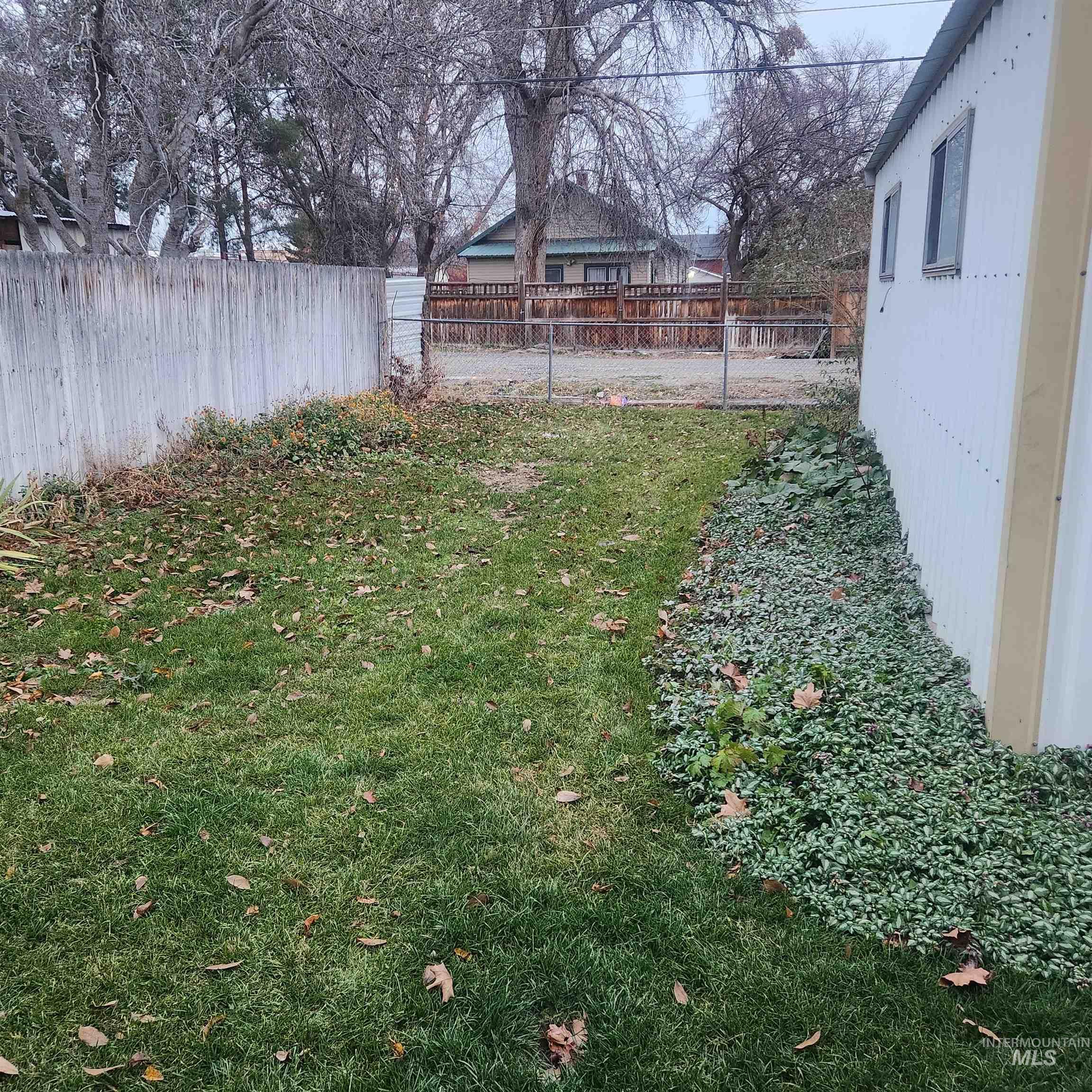 530 California Street Gooding, ID 83330 - Photo 28 of 30 View of fenced backyard
