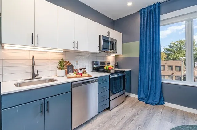 $334,900 | 50 Music Square West, Unit 407, Nashville, TN 37203