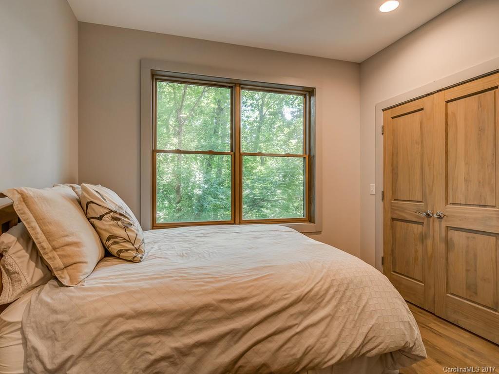 198 Cherokee Road Asheville, NC 28804 - Photo 18 of 24 Gallery Image 18