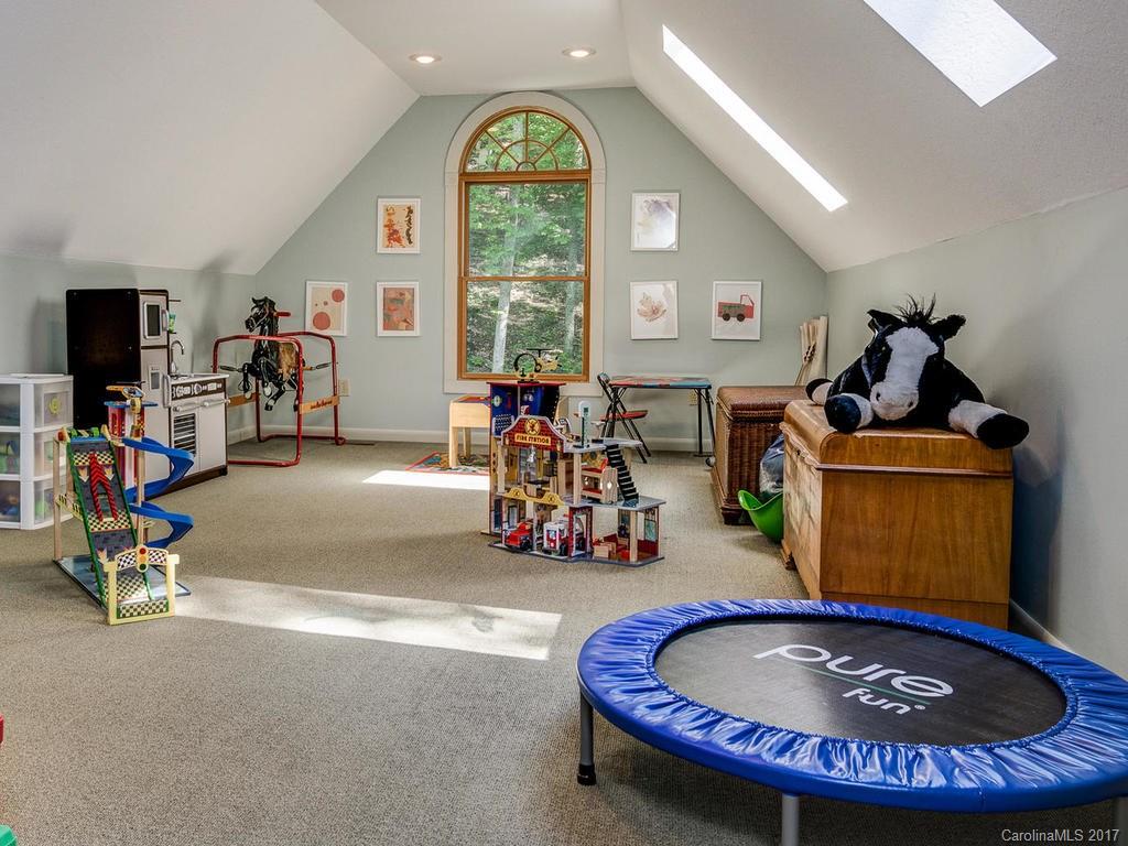 198 Cherokee Road Asheville, NC 28804 - Photo 20 of 24 Gallery Image 20