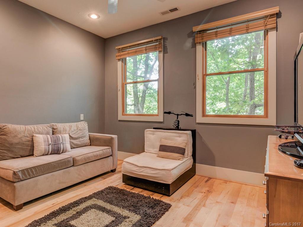 198 Cherokee Road Asheville, NC 28804 - Photo 22 of 24 Gallery Image 22