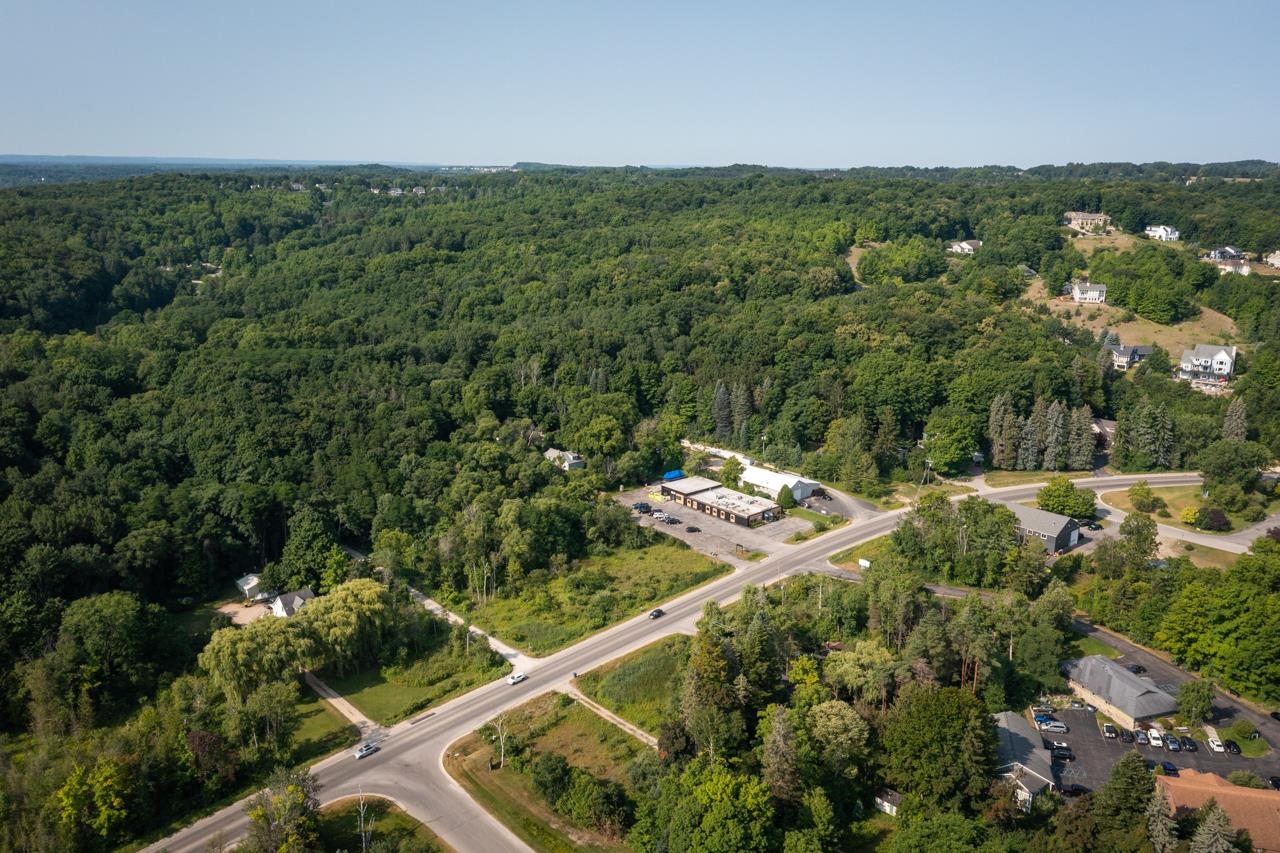 4068 Cedar Run Road Traverse City, MI 49684 - Photo 25 of 34 1902660-25.JPG