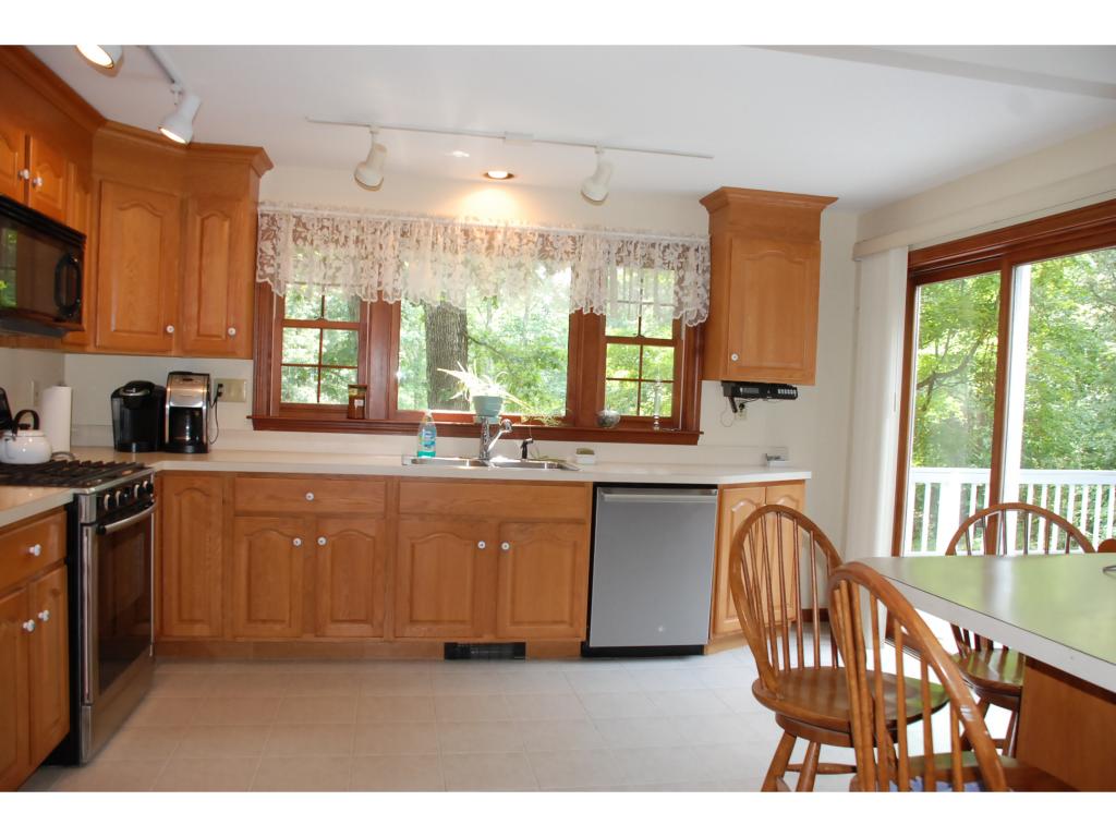 44 Morrison Road Windham, NH 03087 - Photo 4 of 24