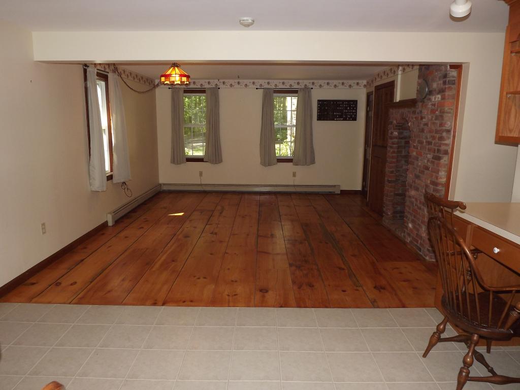 44 Morrison Road Windham, NH 03087 - Photo 7 of 24