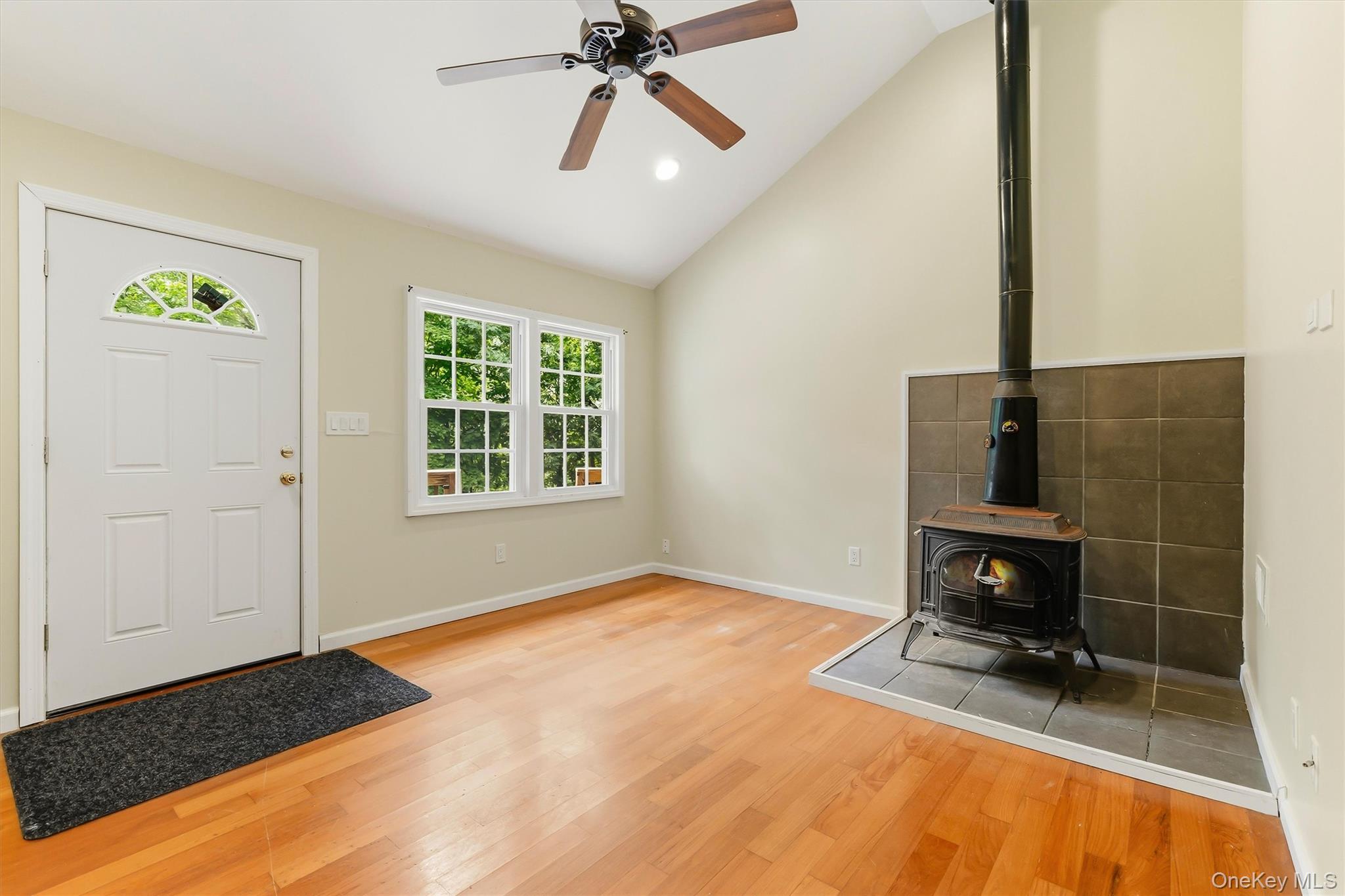 44 Cooper Road Monroe, NY 10950 - Photo 1 of 18