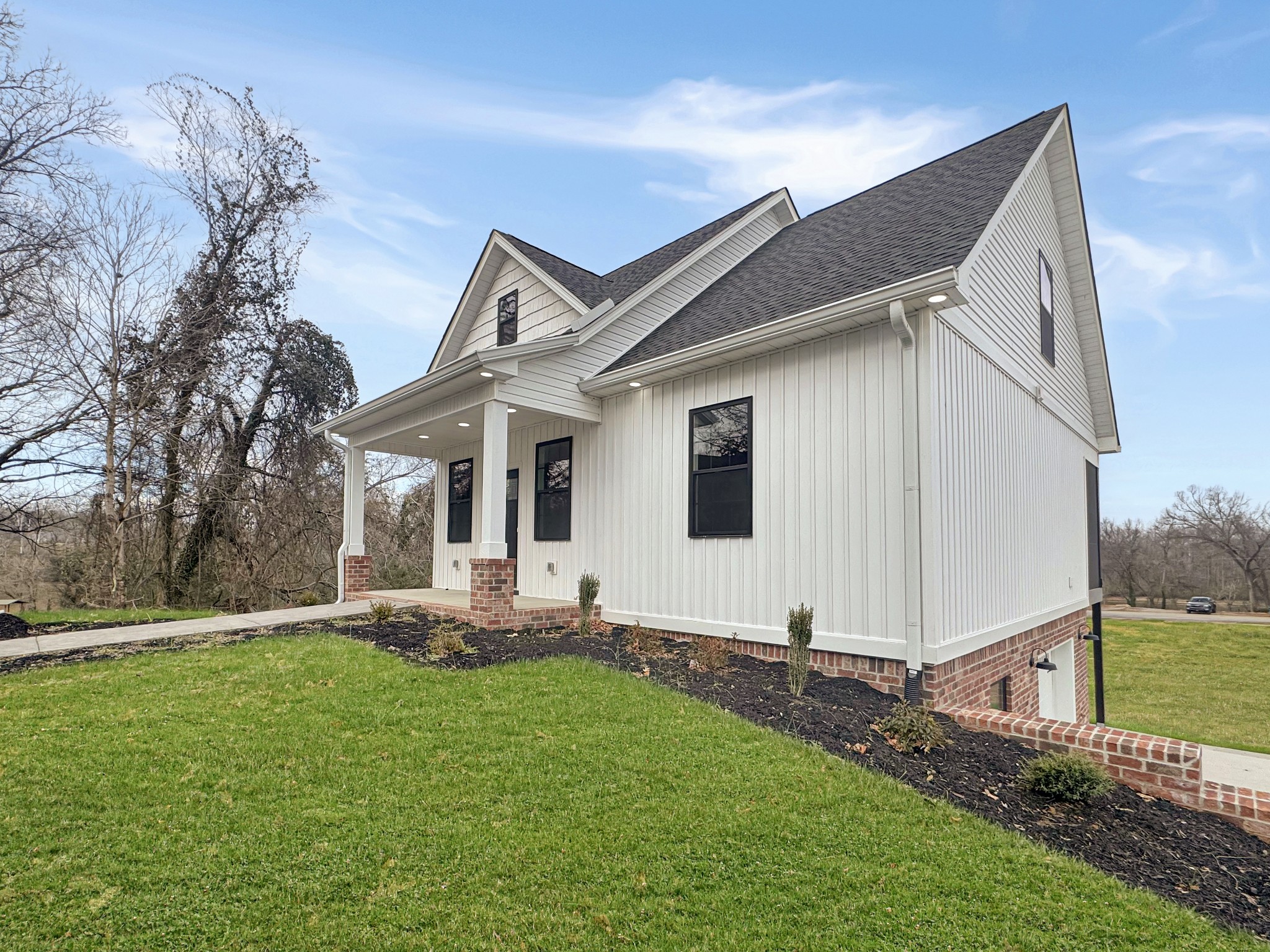 a front view of house with yard