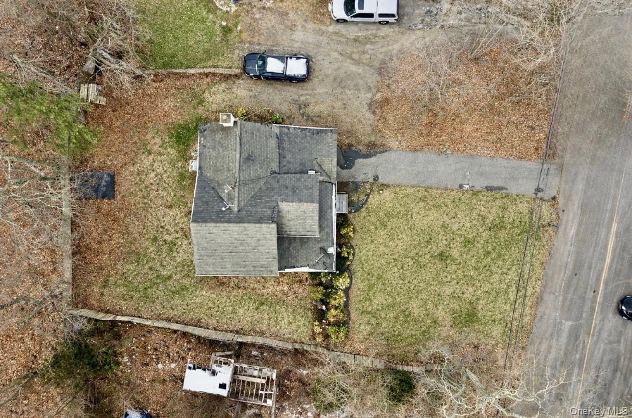 134 West Yaphank Road Coram, NY 11727 - Photo 3 of 19