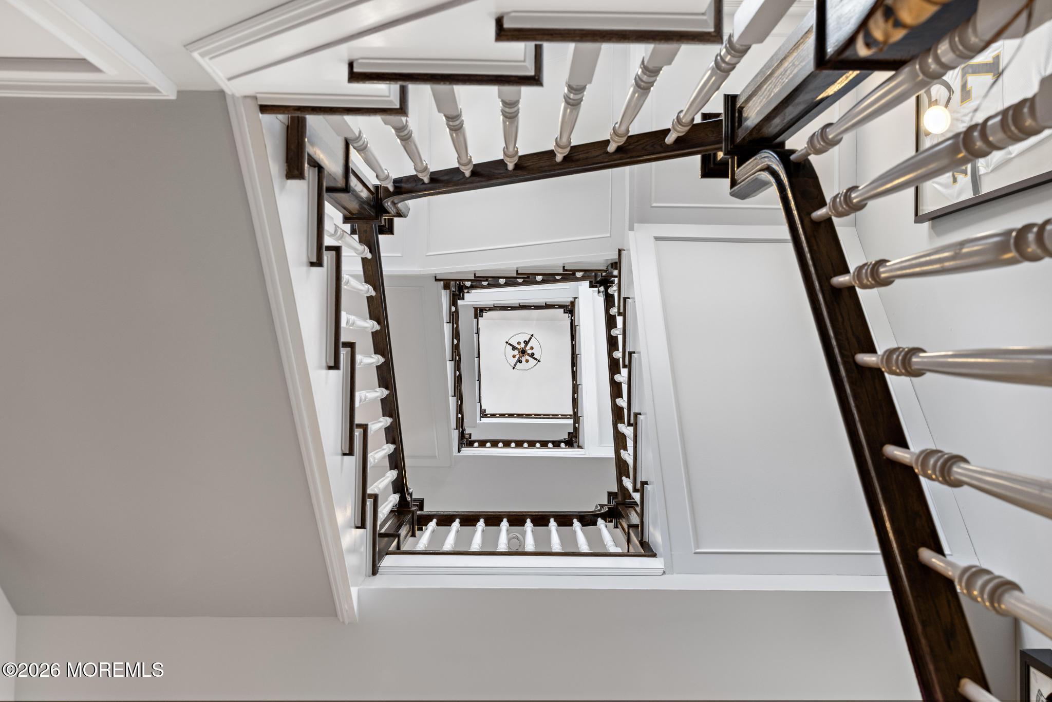 9 Beacon Hill Road Atlantic Highlands, NJ 07716 - Photo 17 of 64 Stairs