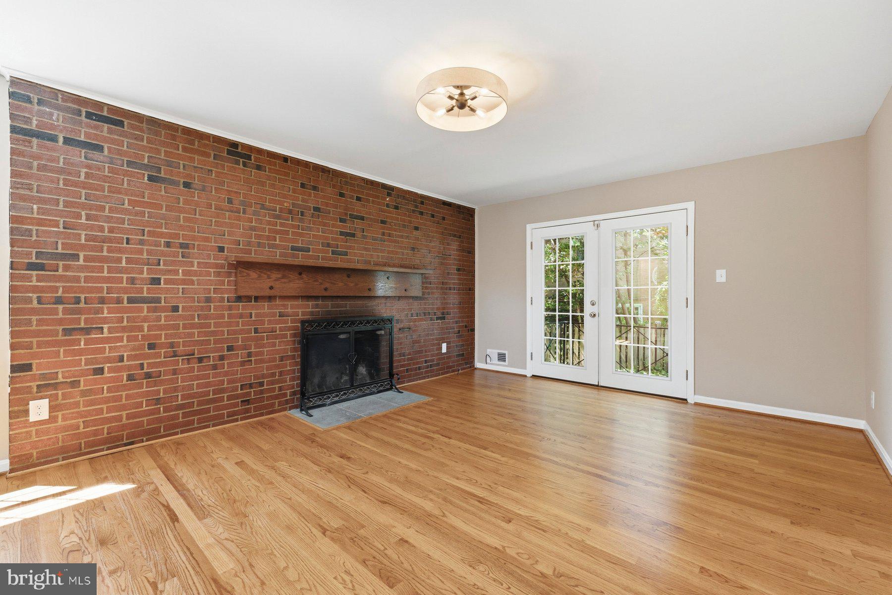 1108 Tiffany Road Silver Spring, MD 20904 - Photo 8 of 40 Family room