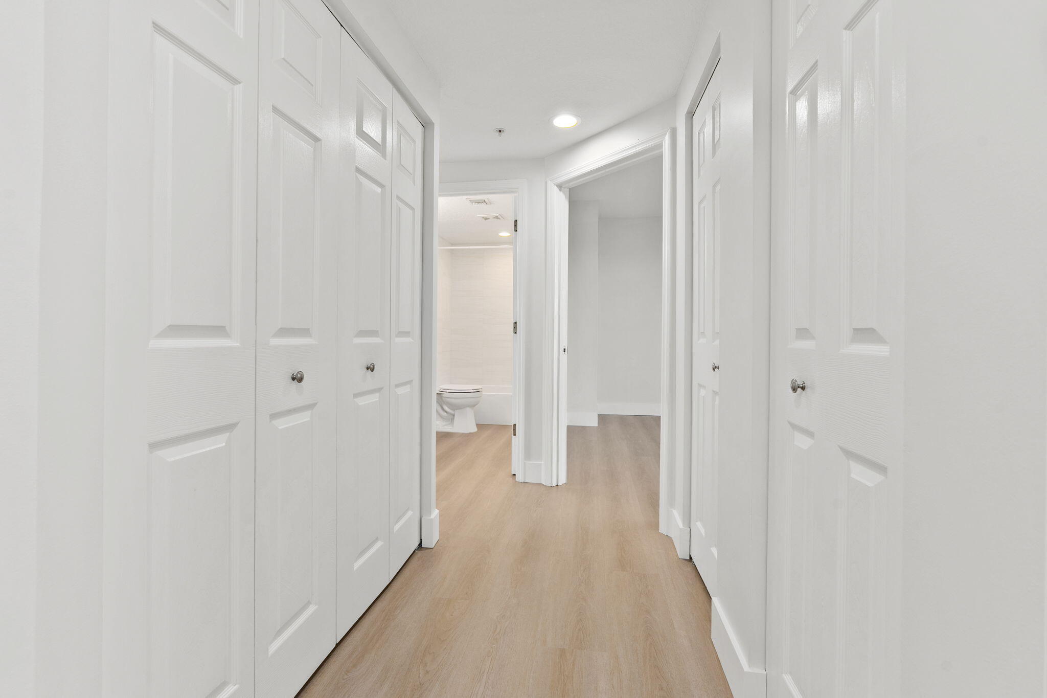 5051 North Hwy A1A, Unit PH24 Fort Pierce, FL 34949 - Photo 37 of 50 a bathroom with a sink and a mirror