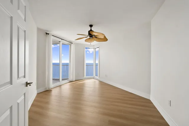 $4,000 | 5051 North Hwy A1A, Unit PH24, Fort Pierce, FL 34949