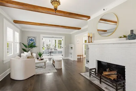 $1,290,000 | 800 18th Avenue North, St. Petersburg, FL 33704