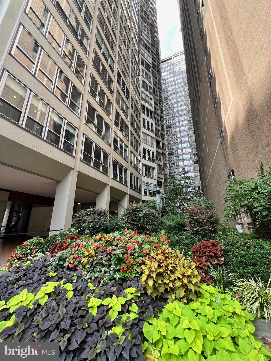 224 West Rittenhouse Square, Unit 1202 Philadelphia, PA 19103 - Photo 17 of 17 a front view of a building