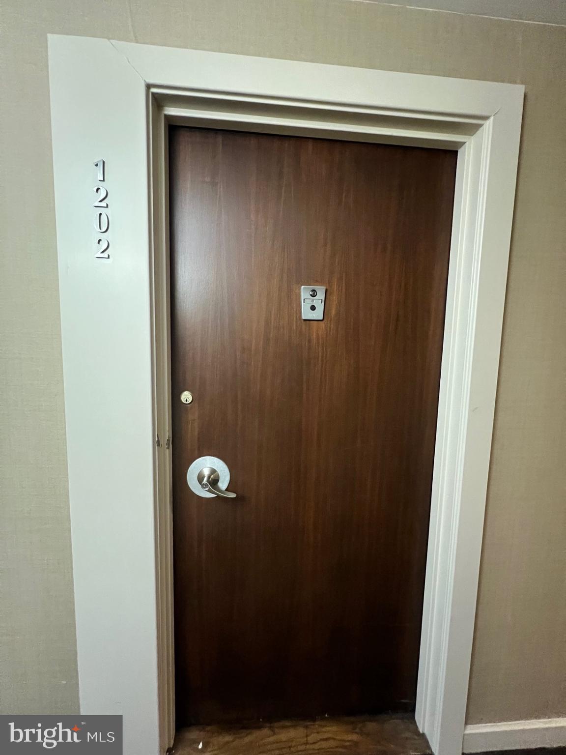 224 West Rittenhouse Square, Unit 1202 Philadelphia, PA 19103 - Photo 2 of 17 a view of door