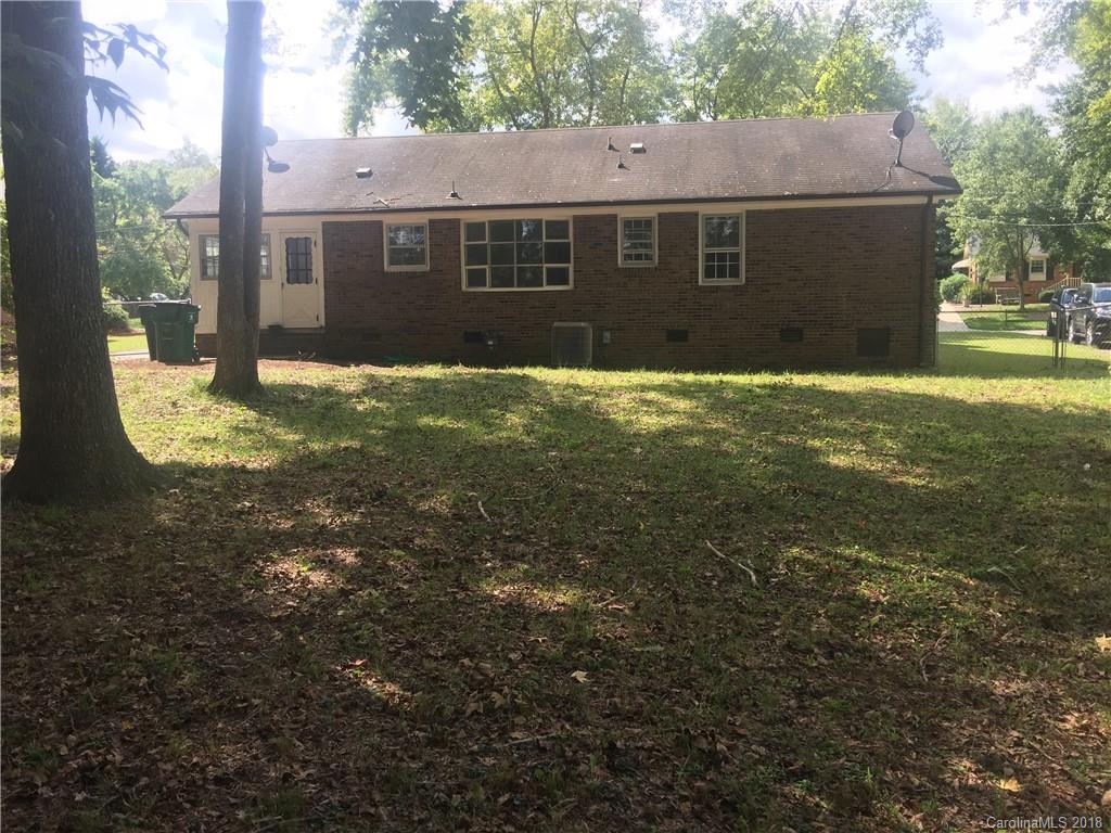3032 Ivydale Drive Charlotte, NC 28212 - Photo 5 of 16
