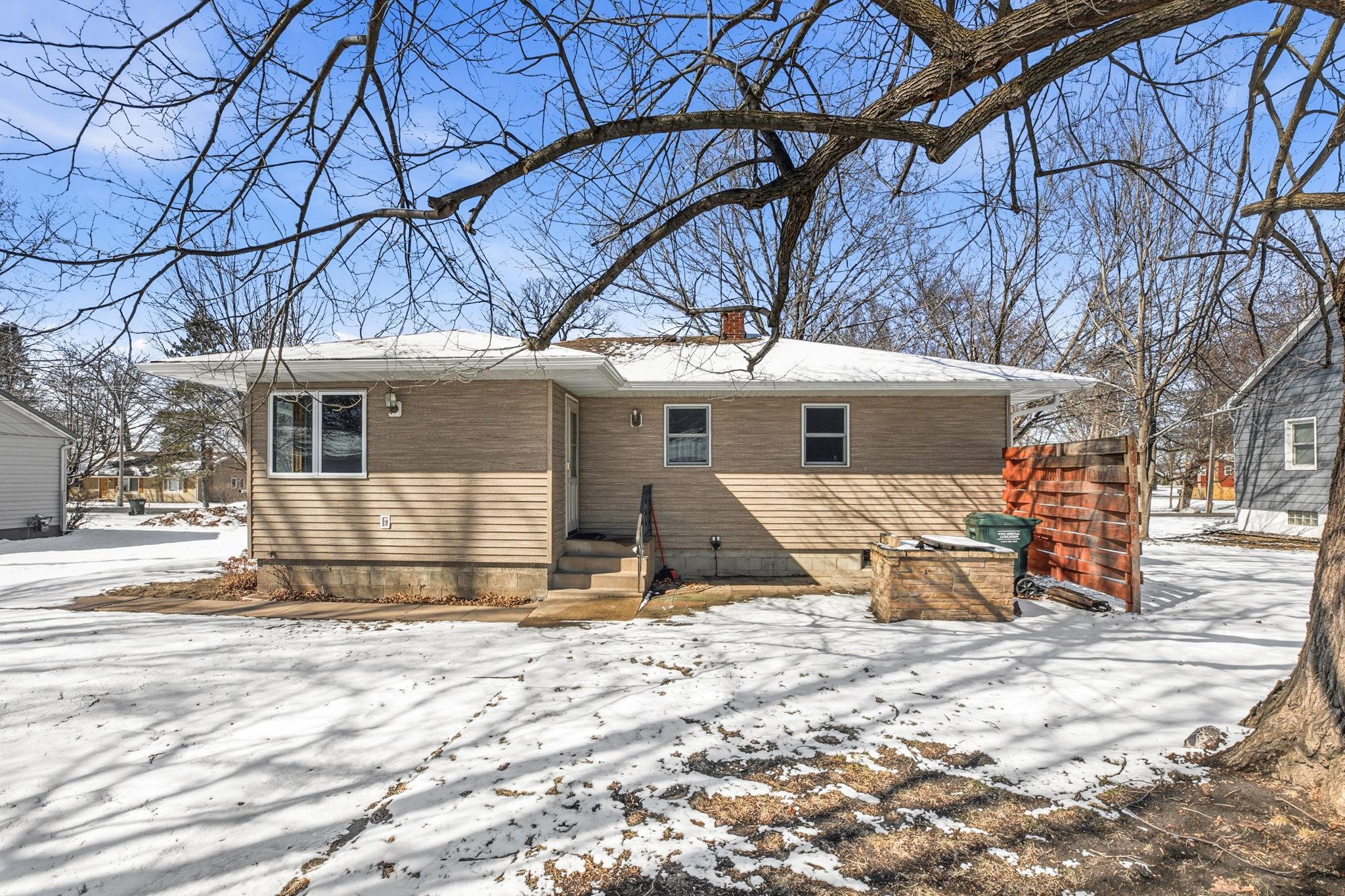 406 Chinook Avenue Southwest Avon, MN 56310 - Photo 17 of 21