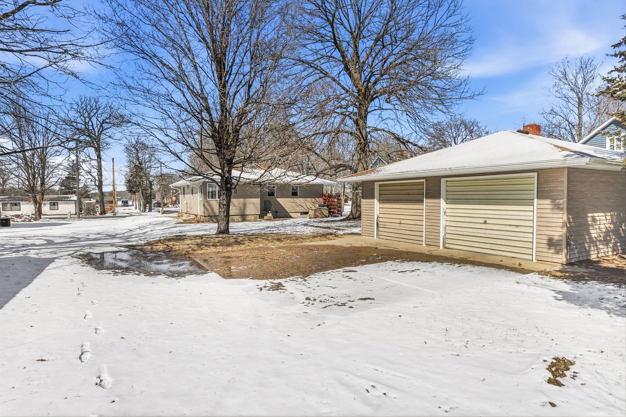 406 Chinook Avenue Southwest Avon, MN 56310 - Photo 5 of 21