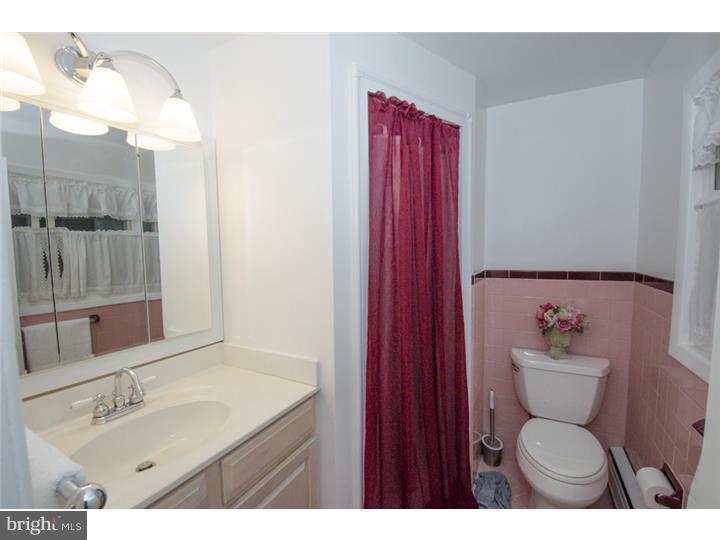 460 Howellville Road Berwyn, PA 19312 - Photo 11 of 25 Master Bathroom