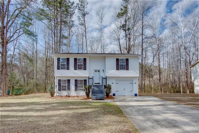 $259,900 | 871 Tall Deer Drive, Fairburn, GA 30213