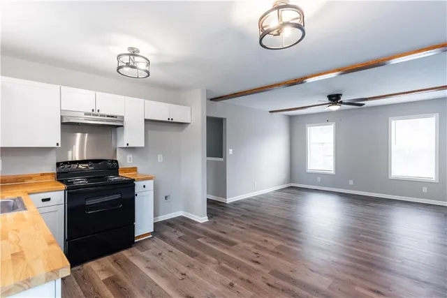 $259,900 | 871 Tall Deer Drive, Fairburn, GA 30213