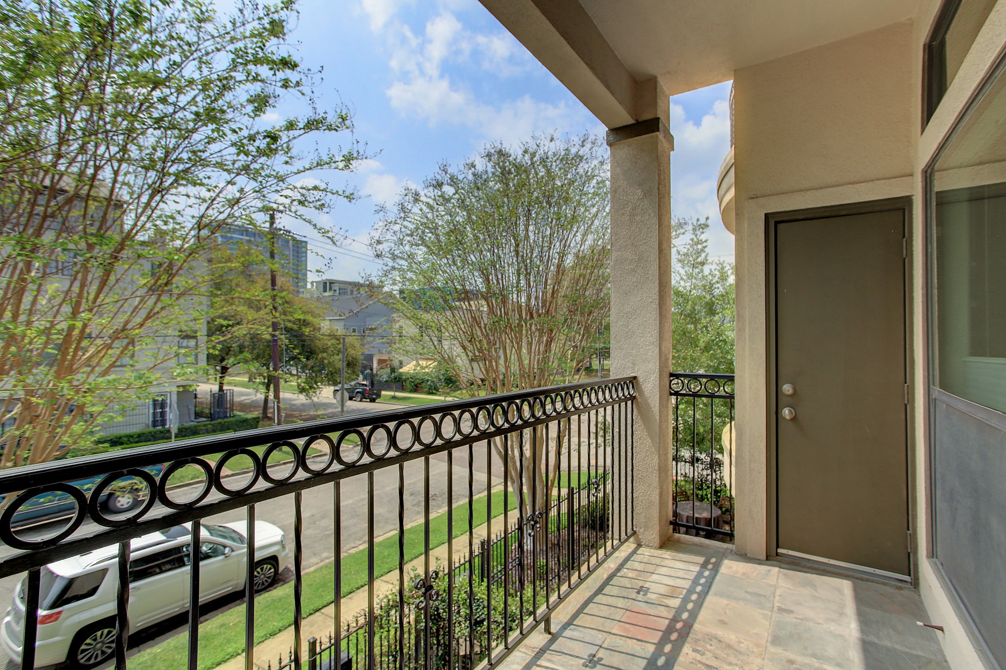 1403 Rosedale Street Houston, TX 77004 - Photo 12 of 18 a view of a balcony