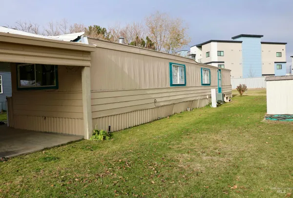 $69,900 | 1410 West Flamingo Avenue, Unit 105, Nampa, ID 83651