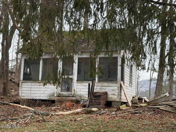 $379,000 | 1053 Wicker Street, Ticonderoga, NY 12883