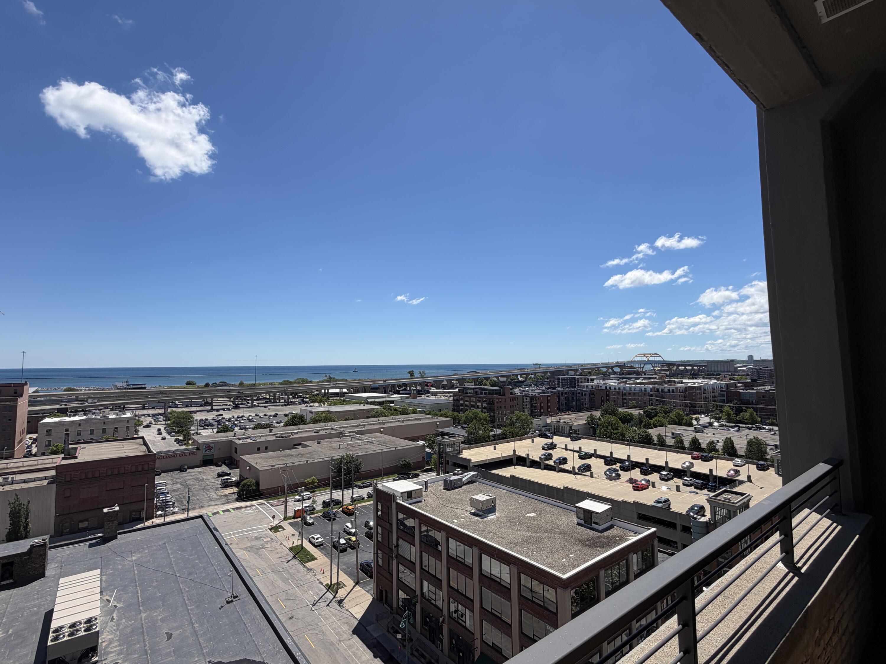 320 East Buffalo Street, Unit 803 Milwaukee, WI 53202 - Photo 9 of 31 South East View from Balcony