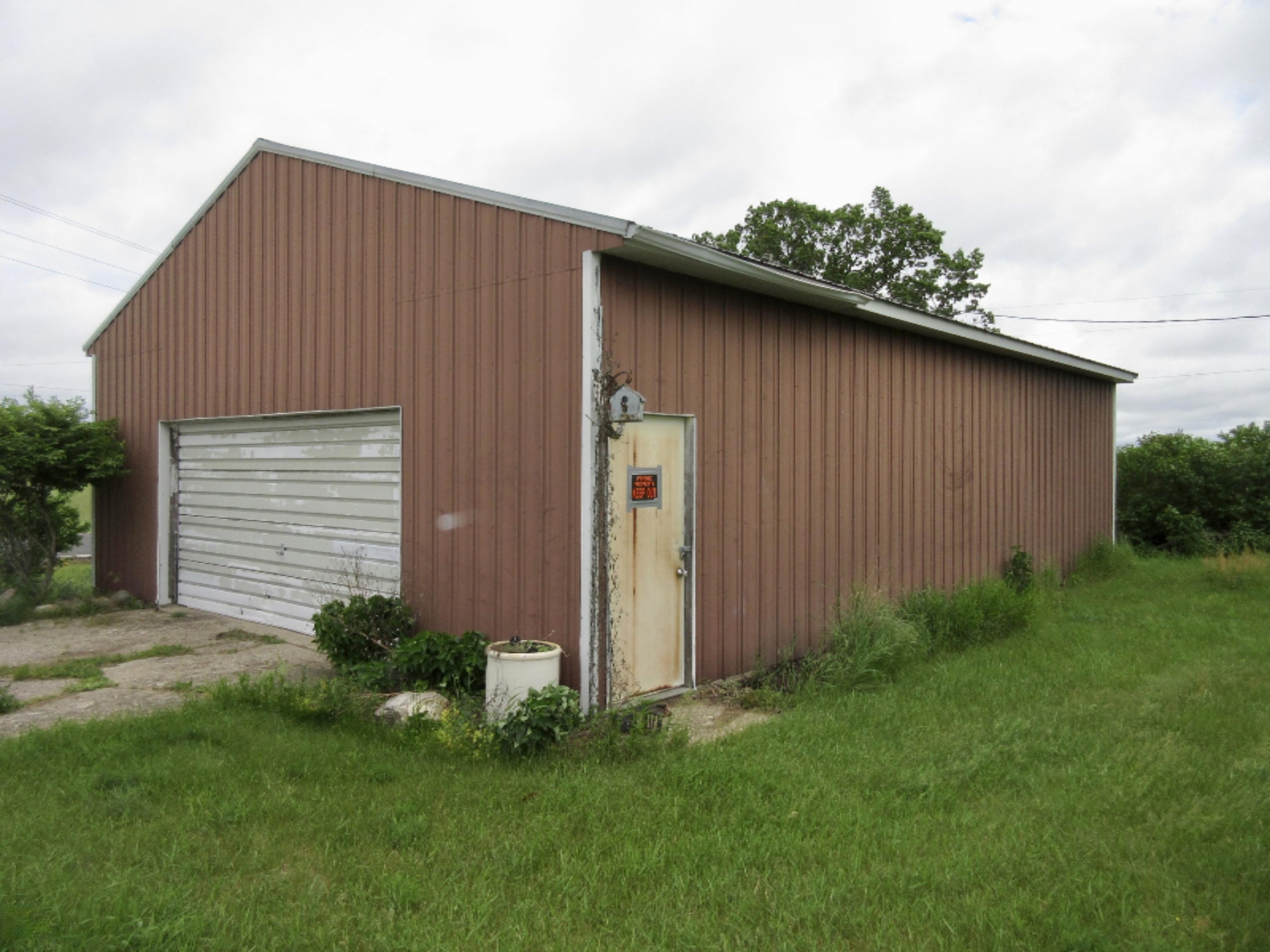 1551 North County Line Road Six Lakes, MI 48886 - Photo 18 of 21 fullsizeoutput_1f01