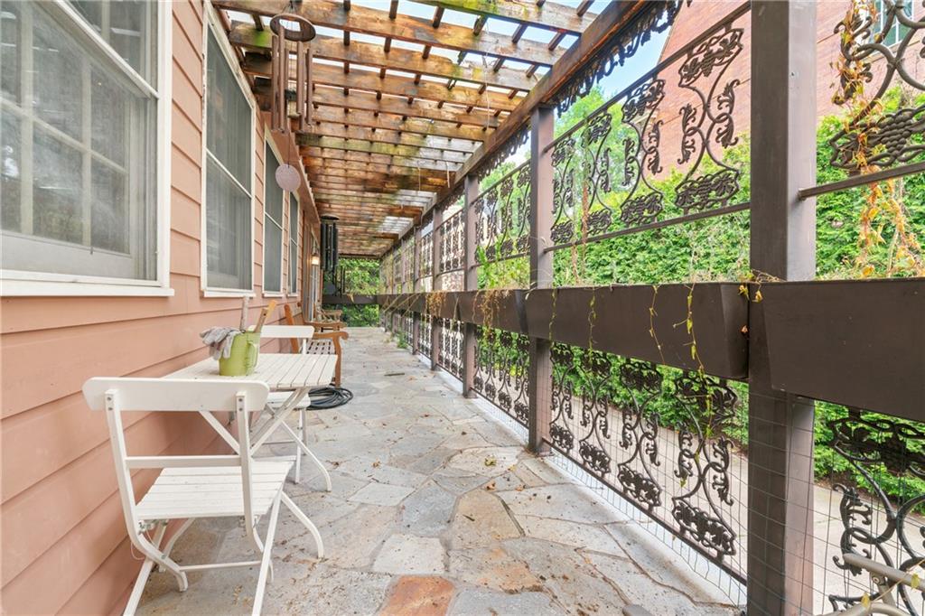 5238 Ellsworth Avenue Pittsburgh, PA 15232 - Photo 17 of 47