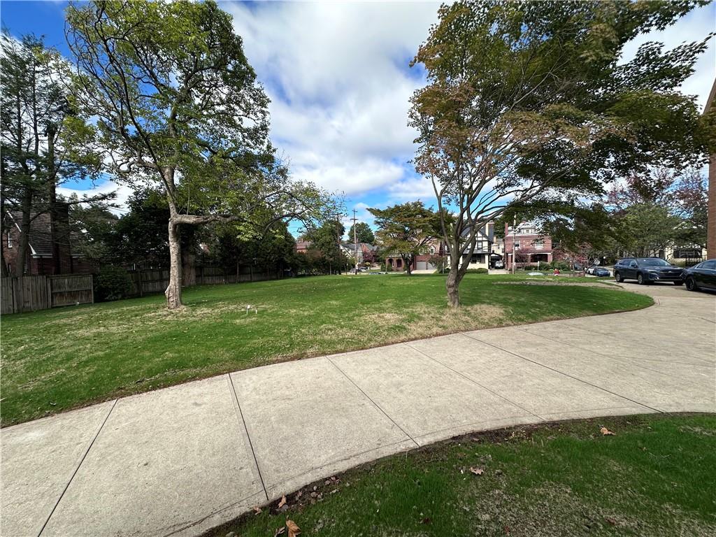 5238 Ellsworth Avenue Pittsburgh, PA 15232 - Photo 44 of 47 a view of a park with large trees