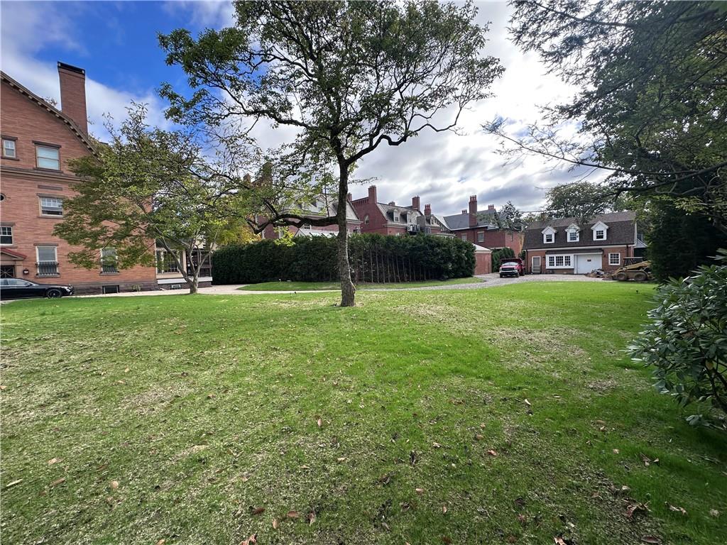 5238 Ellsworth Avenue Pittsburgh, PA 15232 - Photo 46 of 47 a view of a park with large trees