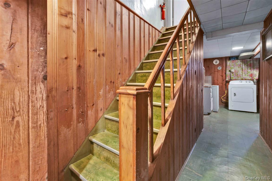 84-92 Austin Street Queens, NY 11415 - Photo 22 of 40 a view of entryway