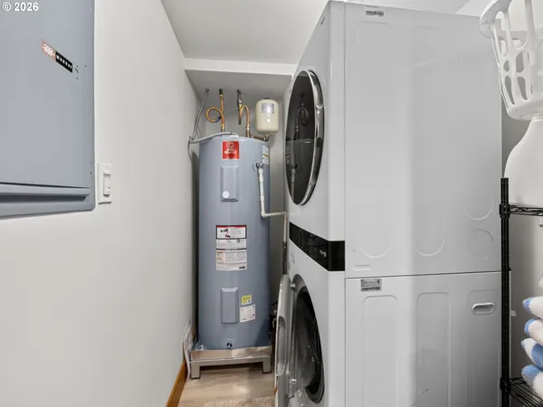 $1,200,000 | 12900 Hawks Beard, Unit 13, Sisters, OR 97759