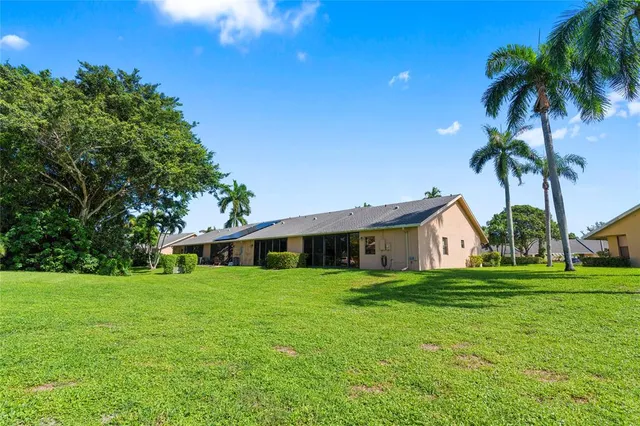 $298,000 | 10800 Waterberry Drive, Unit 10800, Boca Raton, FL 33498