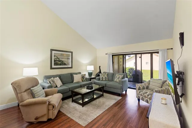 $298,000 | 10800 Waterberry Drive, Unit 10800, Boca Raton, FL 33498