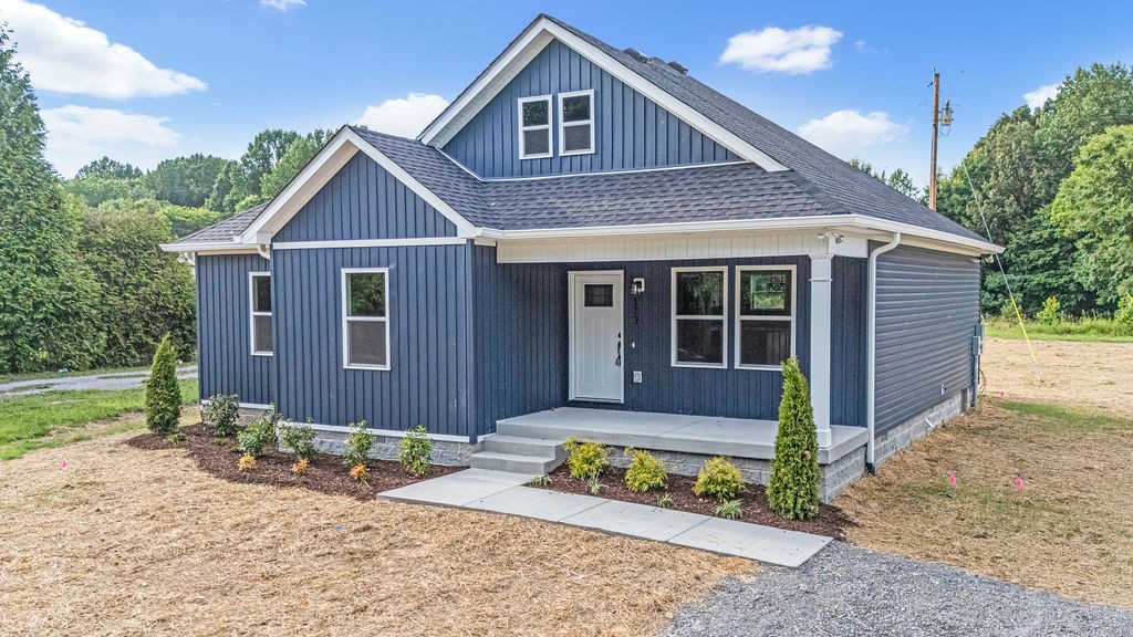 173 Ray Jent Road Bethpage, TN 37022 - Photo 2 of 40