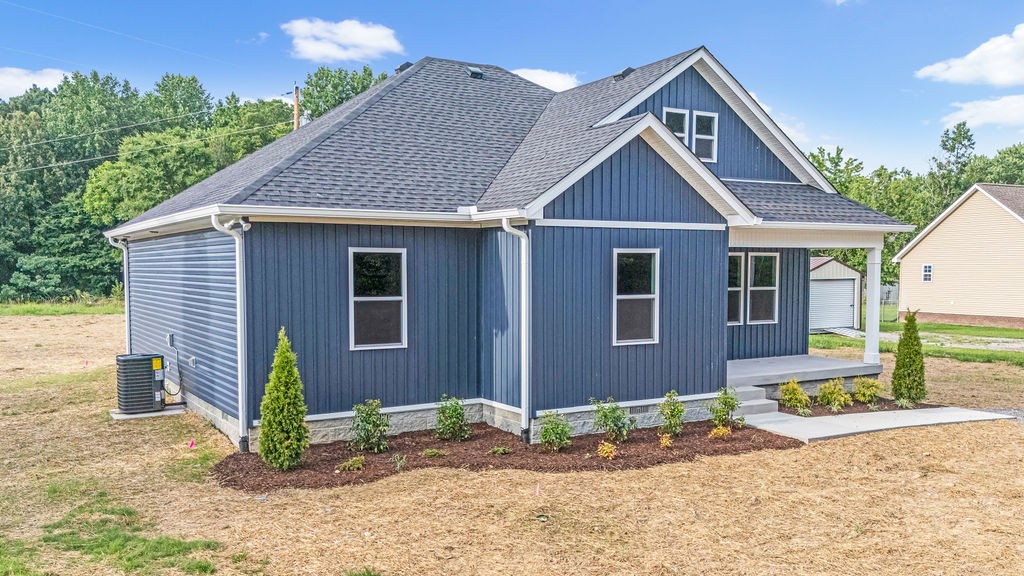 173 Ray Jent Road Bethpage, TN 37022 - Photo 3 of 40