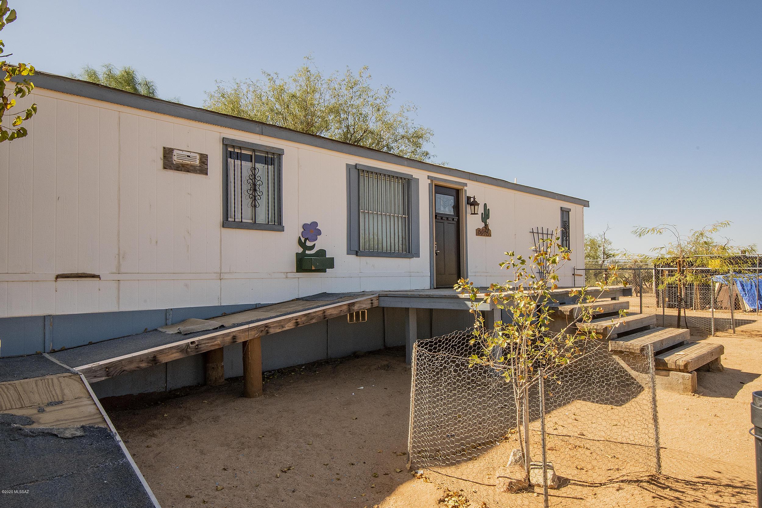 15681 West Chumblers Road Tucson, AZ 85736 - Photo 2 of 32