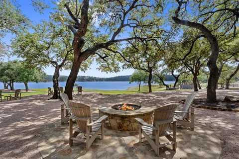 $2,500,000 | 19204 Secretariat Place, Spicewood, TX 78669