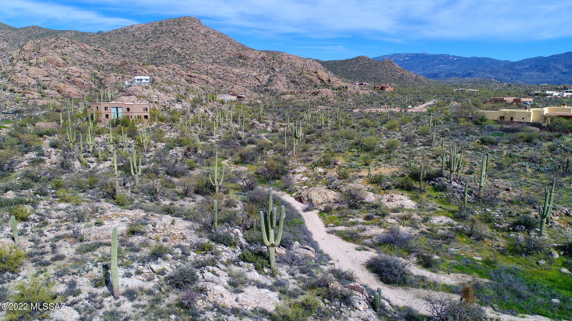 12655 East Roger Road, Unit 10 Tucson, AZ 85749 - Photo 16 of 29 Gallery Image 16