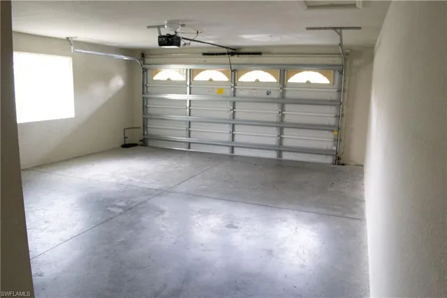 a view of a garage