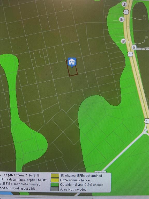 2003055 Short Parcel Mims, FL 32754 - Photo 5 of 7 a bathroom with a sink and a shower