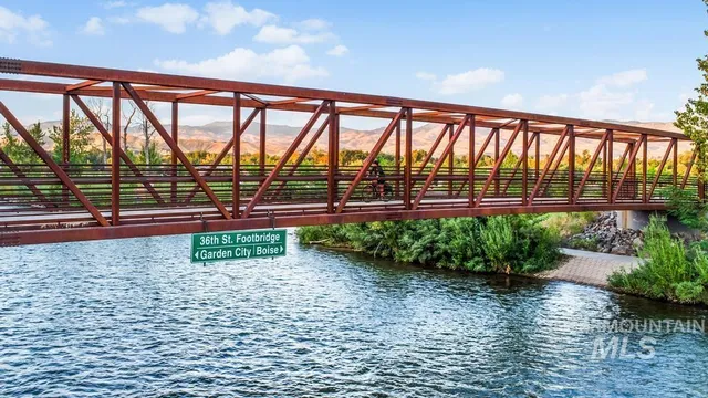 $900,000 | 213-215 East 35th Street, Garden City, ID 83714