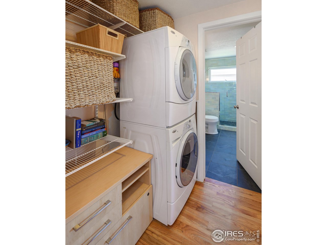 2701 Mapleton Avenue, Unit C Boulder, CO 80304 - Photo 23 of 34 a utility room with dryer and washer